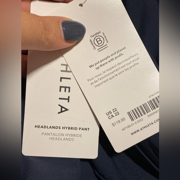 Athleta Headlands Hybrid Pant // Navy - Picture 6 of 11